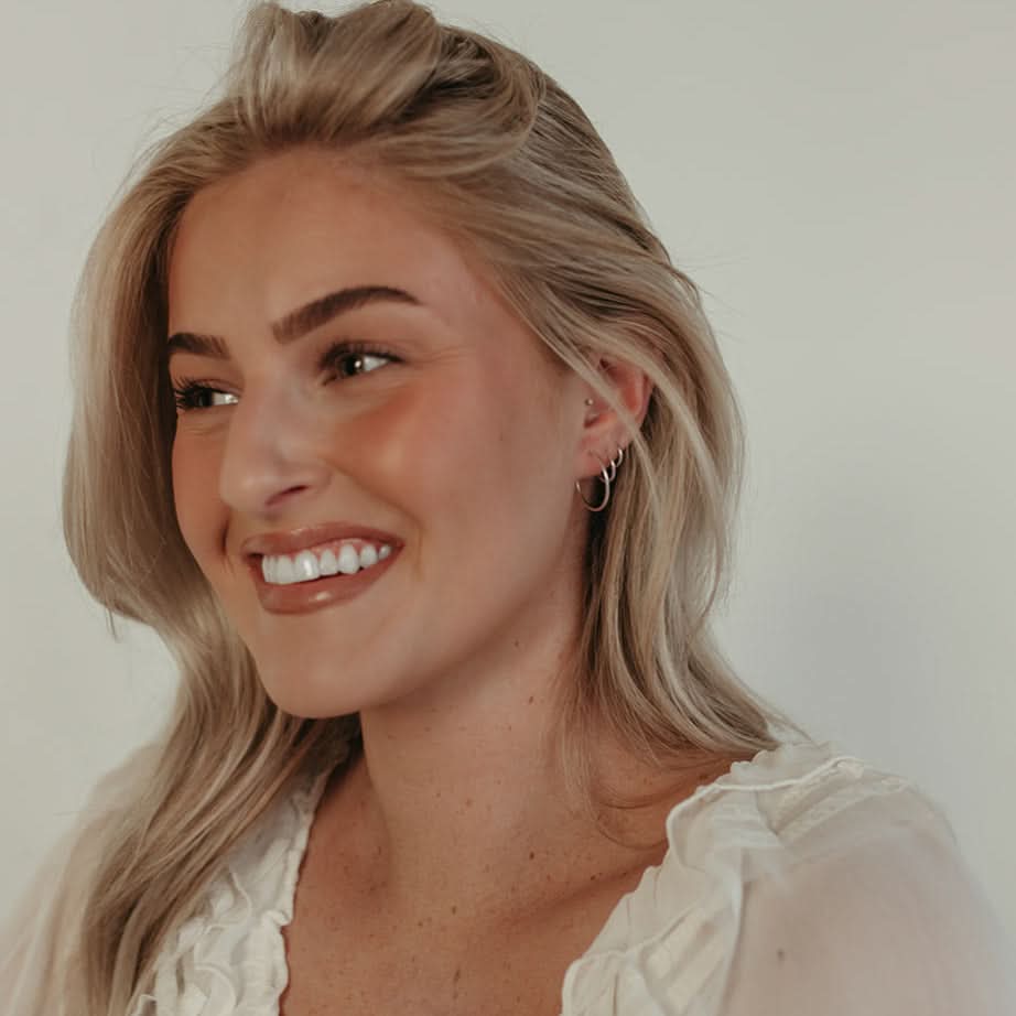 Endless Huggie Hoop Earrings - Barberry & Lace