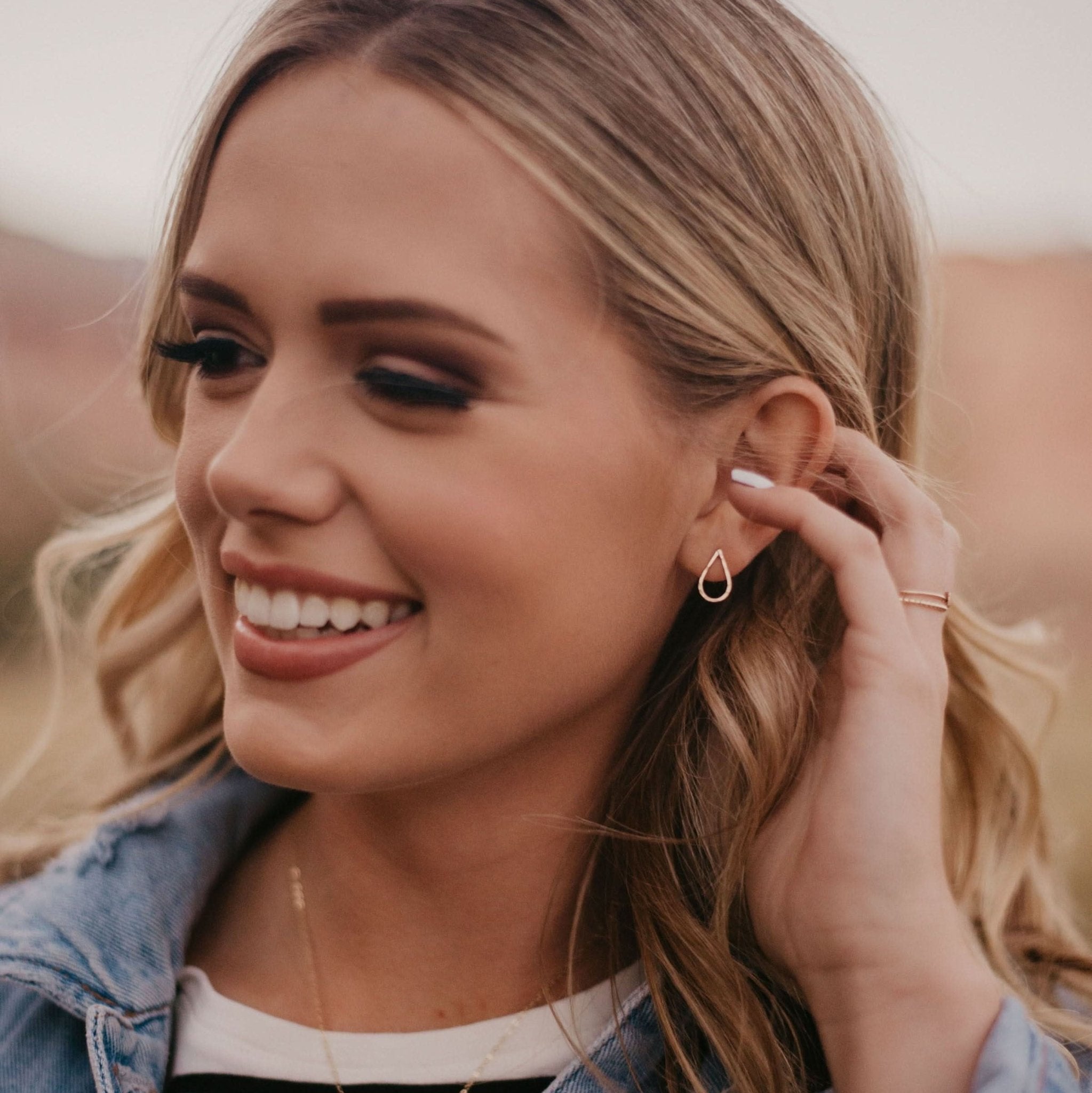 Hammered Teardrop Stud Earrings - Barberry & Lace