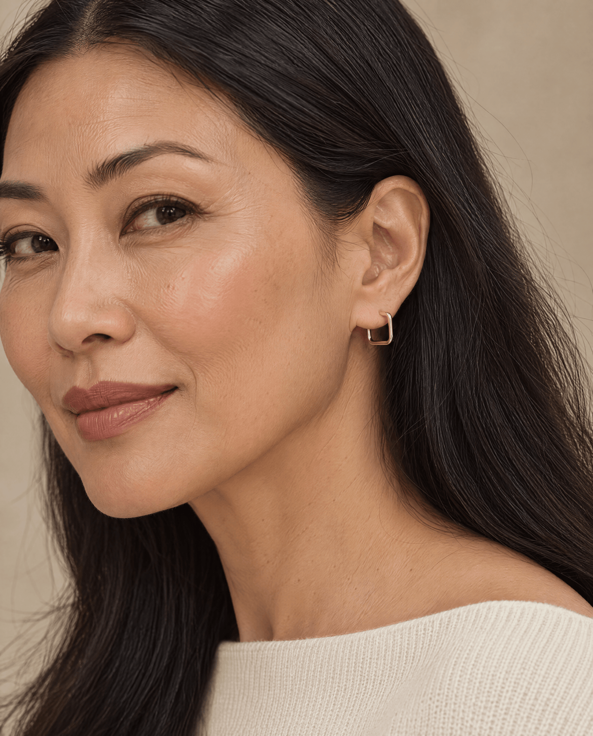 Square Hoop Stud Earrings - Barberry & Lace
