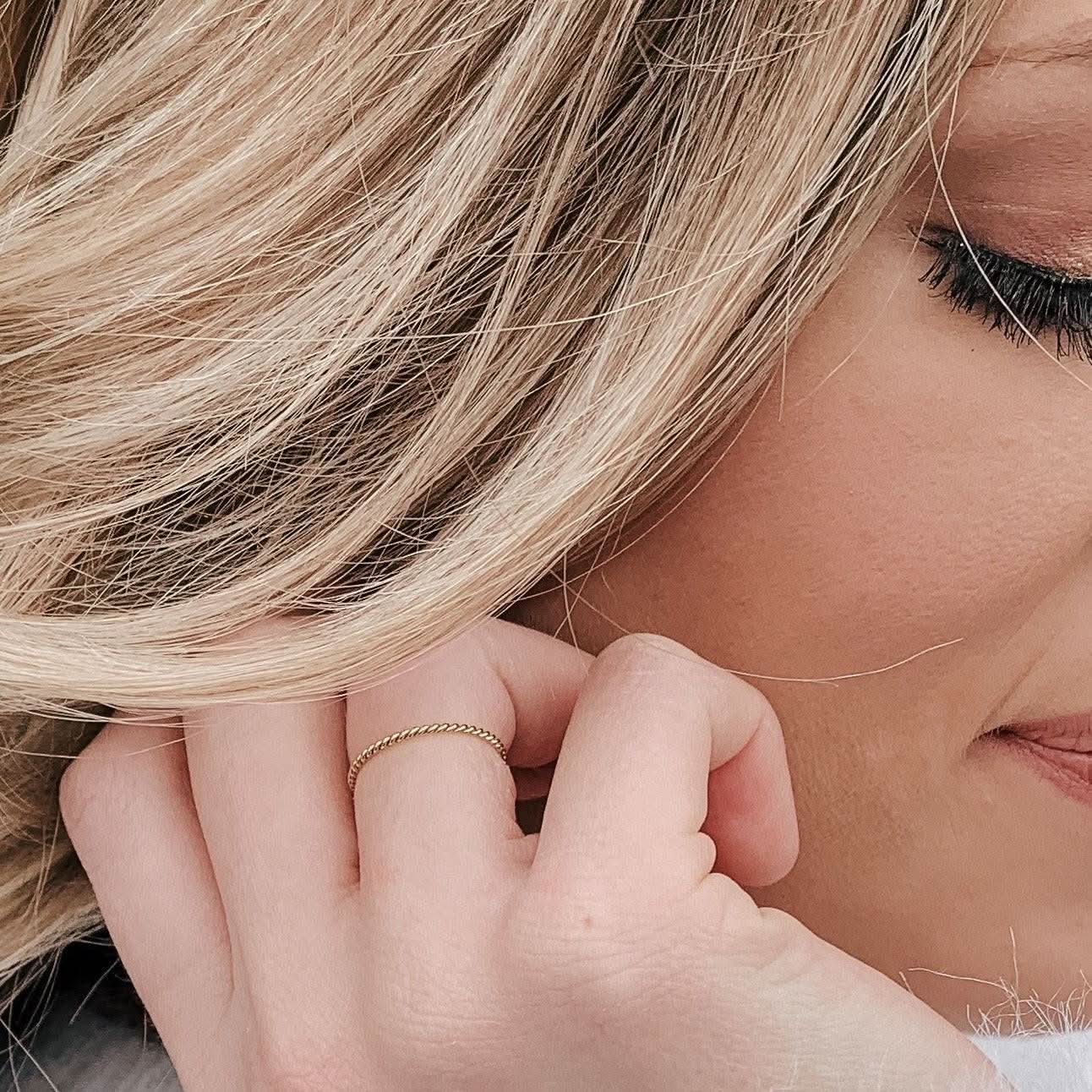 Twisted Stacking Ring - Barberry & Lace