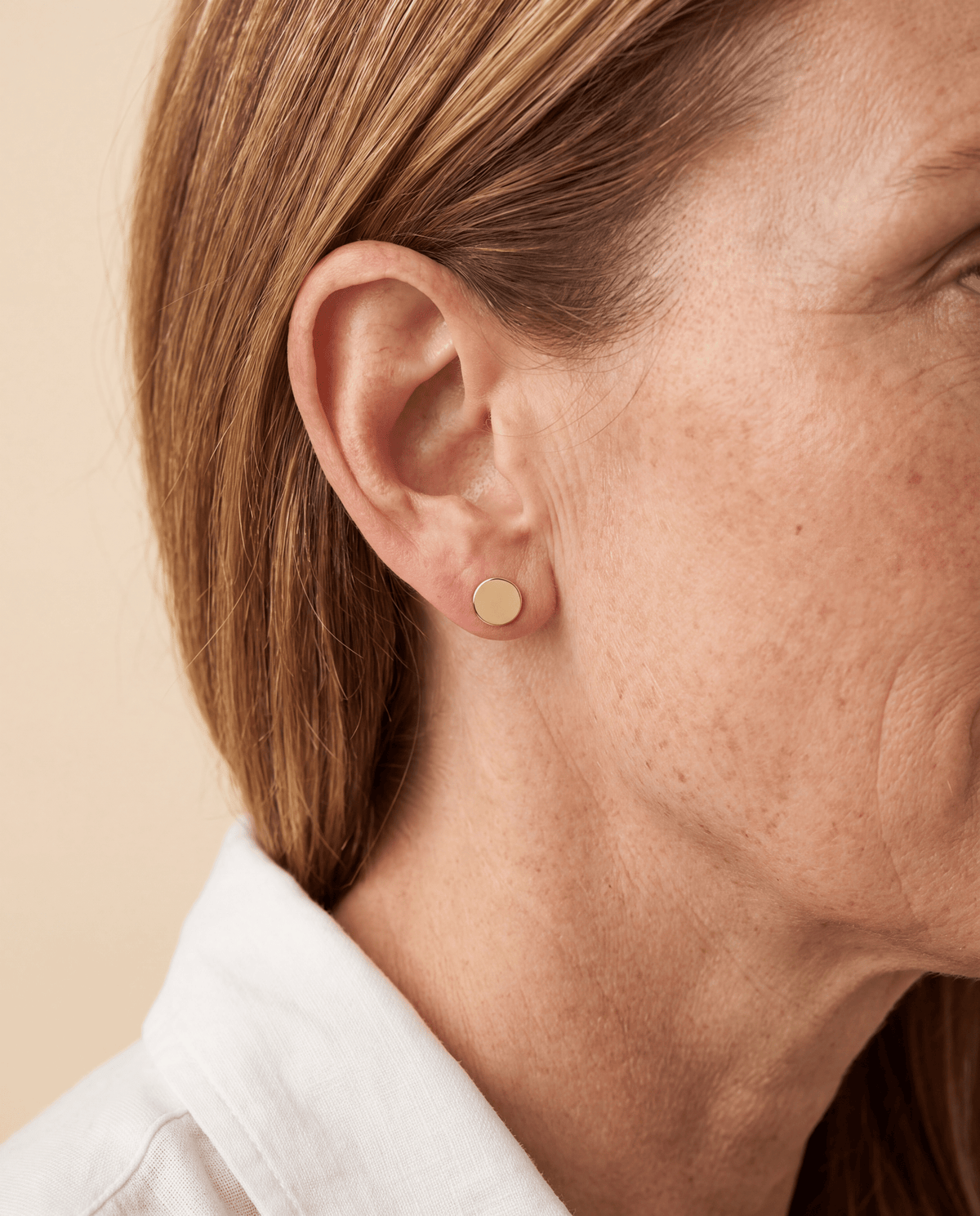 Circle Stud Earrings - Barberry & Lace
