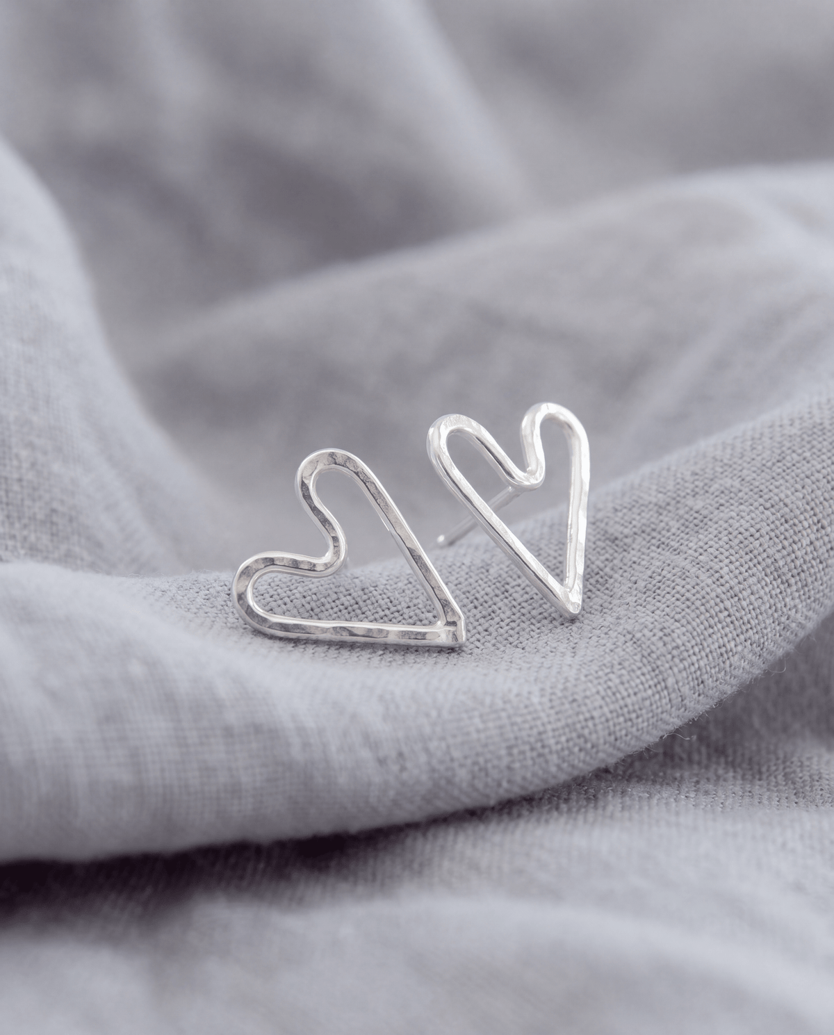 Hammered Heart Stud Earrings - Barberry & Lace