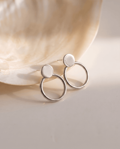 Soleil Stud Earrings - Barberry & Lace