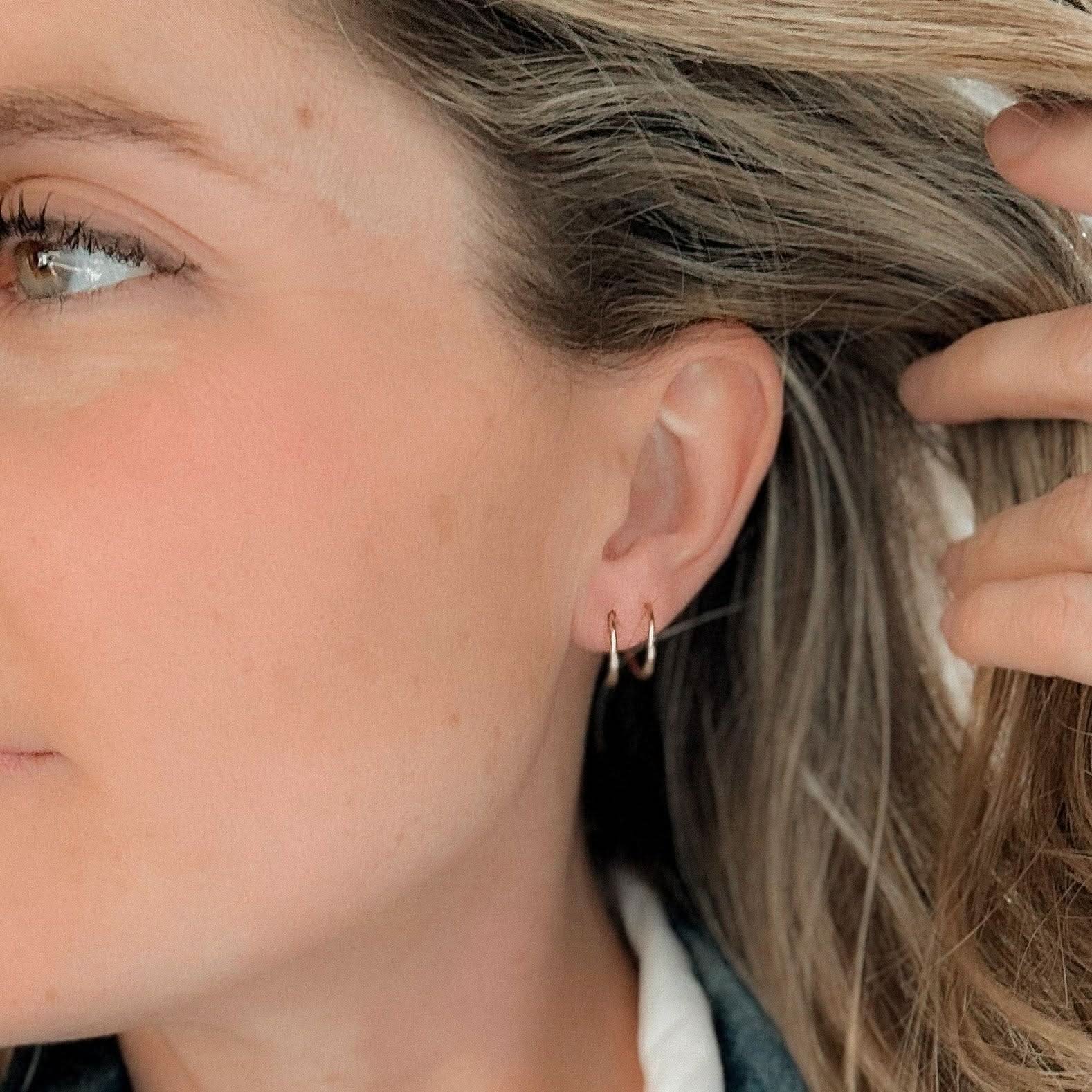 Twist-In Double Huggie Hoop Earrings | Barberry & Lace Jewelry